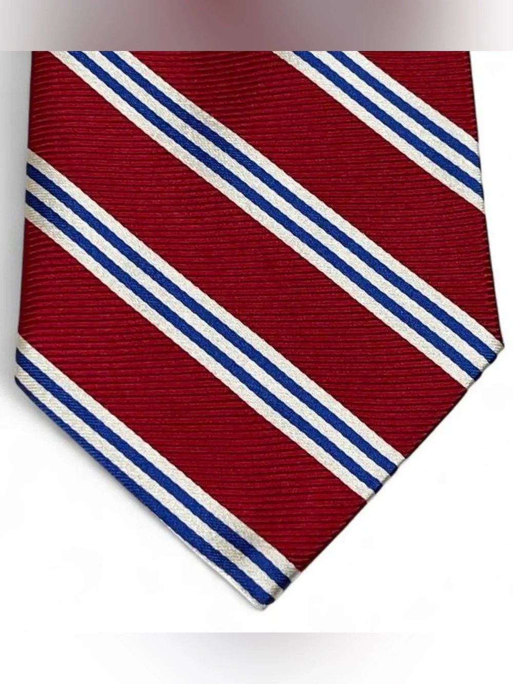 Brooks Brothers Makers Pure Silk Red Tie With Silver & Blue Stripes L58